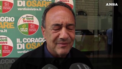 Mimmo Lucano assolto: "Uscita da un tunnel"