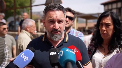 Abascal acusa a Pedro Sánchez  de estar con Irán
