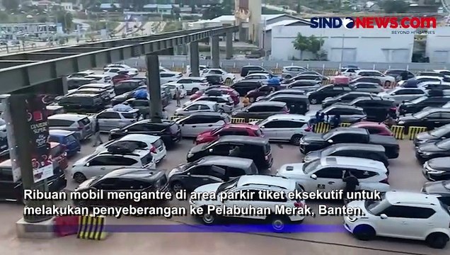 Ribuan Kendaraan Pemudik Padati Pelabuhan Bakauheni pada Puncak Arus Balik