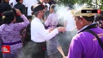 Bali'de tören: Hindu geleneklerine göre ölü yaktılar