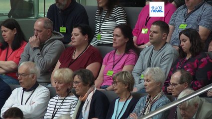 Alemanha aprova lei que facilita a mudança de género