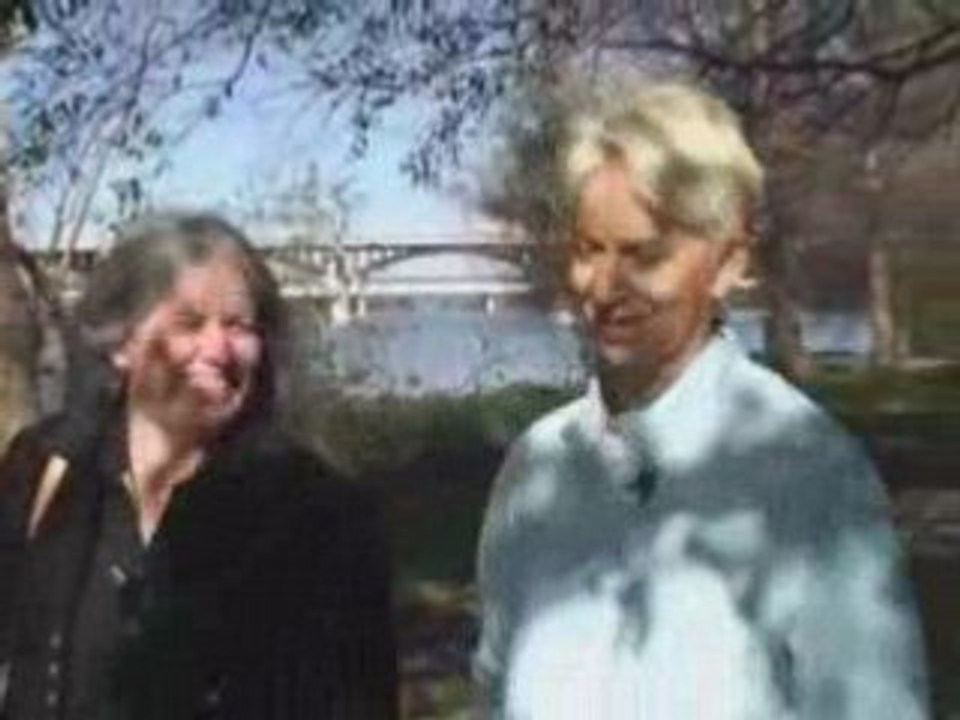 Beach Walk 603 OTR - Austin River Walk with Susan