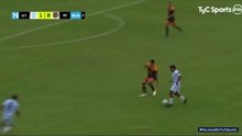 Así fue el gol de Ivo Chaves para el triunfo de Gimnasia