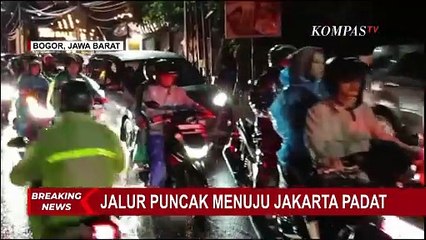Antrean Panjang Kendaraan dari Arah Puncak Bogor Menuju Jakarta Terpantau Padat