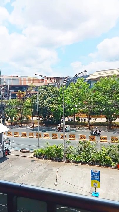 ang init SA labas