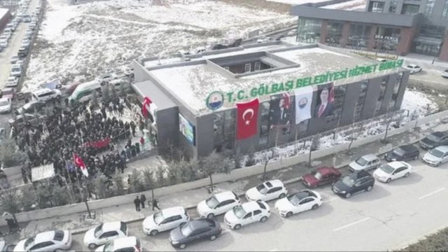 MHP'den CHP'ye geçti: Türkiye'nin kişi başına en çok borç düşen belediyesi! Gizli çalışanlar var