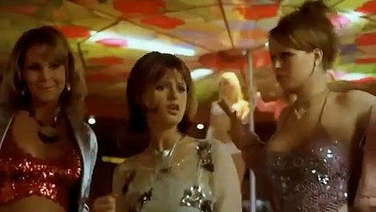 Egy bolond százat csinál - 2006. - Teljes film - Retro Video