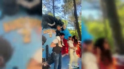 Kıvanç Tatlıtuğ’un oğlu iki yaşında bastı! Ünlü isimler kutlamada buluştu