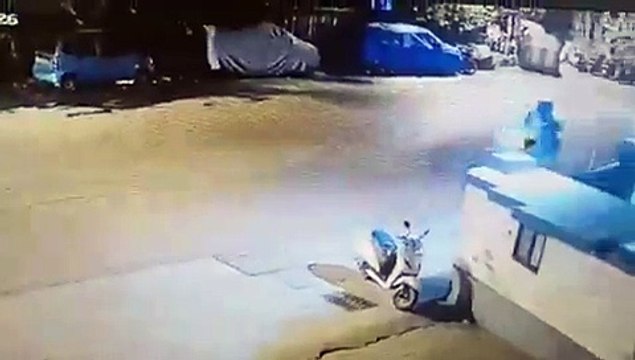 Video: 7 सेकंड में 5 राउंड चली गोलियां! Salman Khan पर हुई फायरिंग का पहला वीडियो आया सामने