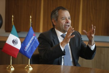 Se quedará Banamex con 22 millones de clientes y Citi con 2 mil, en una transición suave: Romo