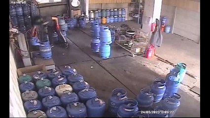 Pożar w rozlewni gazu w Głogowie