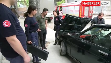 Antalya'da otomobilde yılan alarmı