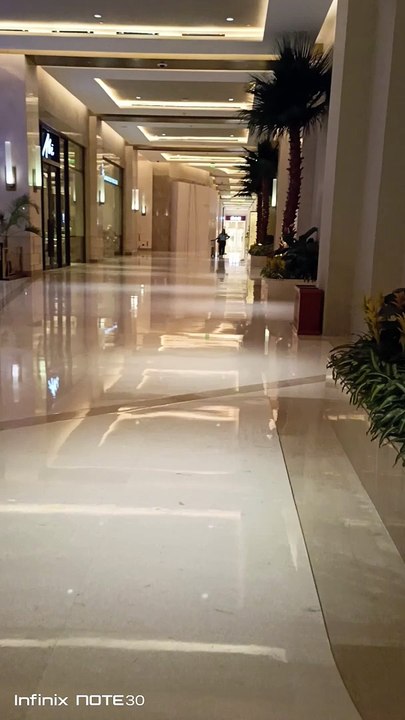 Inside Solaire