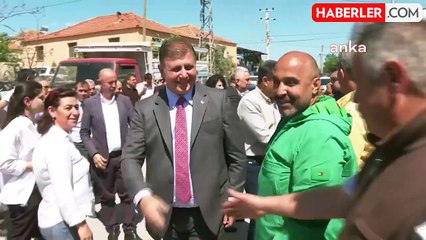 Video herunterladen: İzmir Büyükşehir Belediye Başkanı Cemil Tugay, Deliktaş Köyü'nü ziyaret etti