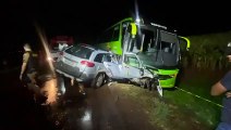Condutor de carro morre em colisão frontal com ônibus de Umuarama na PR-364, em Palotina