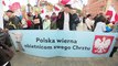 Az abortusztörvény liberalizálása ellen tüntettek Varsóban