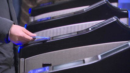 [서울] "기후동행카드 이용자 4%, 자가용 대신 대중교통 이용" / YTN