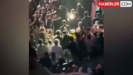 Rus UFC yıldızı Arman Tsarukyan, ringe doğru yürürken bir hayranına yumruk attı