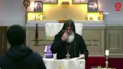 Avustralya'da kiliseye bıçaklı saldırı