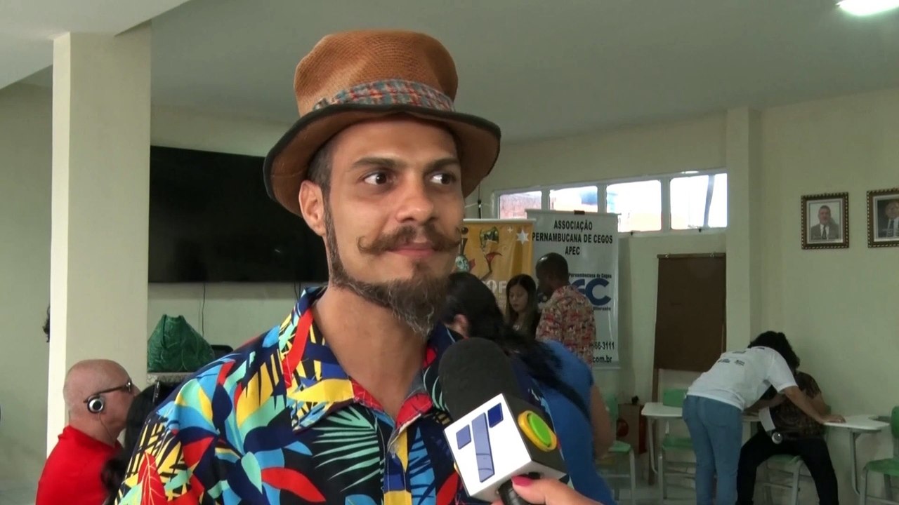 Oficina de mágico para deficientes visuais