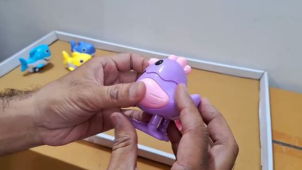Unboxing and Review of Cute Hen toy operated crawling jumping toys and Press and Go Shark Animal Vehicle Toy