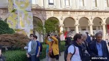 Flash mob pro-Palestina durante il FuoriSalone a Milano