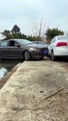 Un conducteur qui n'a pas peur de prendre des risques