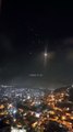 Explosions dans le ciel d'Israel, le dome de fer intercepte des dizaines de missiles