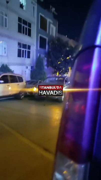 İstanbul'da bir kadın aracı paramparça etti