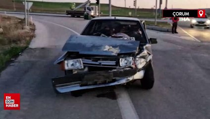 Çorum'da iki araç çarpıştı
