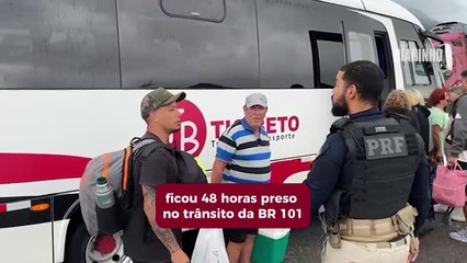 Motoristas e passageiros ficaram trancados 48 horas em ônibus na BR 101