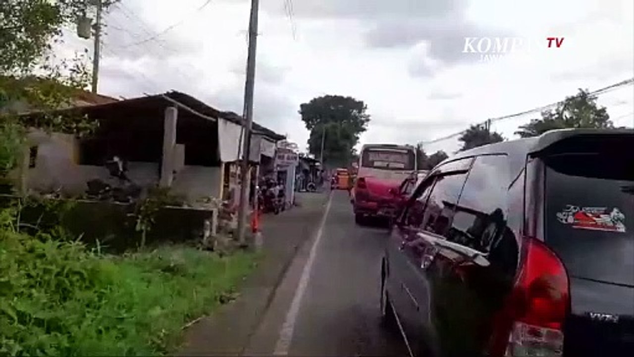 Arus Balik Lebaran, Pertigaan Ajibarang Banyumas Macet Total