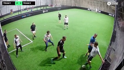 Thibault 15/04 à 21:01 - Football Terrain 7 (LeFive Rouen)