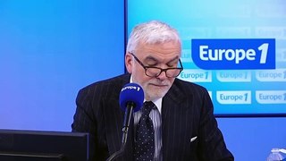 Pascal Praud et vous - Cambriolage d'Audrey Lamy : deux auditeurs débattent sur son refus de porter plainte contre des cambrioleurs sans-papiers