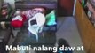 Kahit may tulog sa sala… Lalaki, nagtangka pa ring magnakaw?! | GMA Integrated Newsfeed