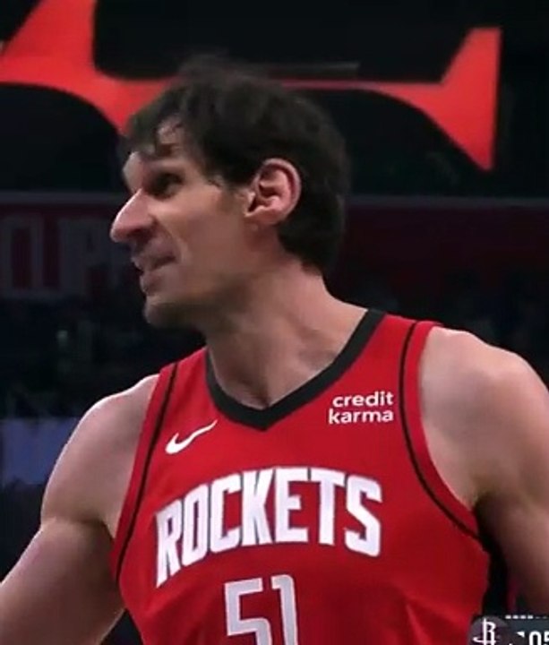 Serbest atışı bilerek kaçırdı, taraftar tavuk kazandı