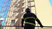 Vento forte, crollo pannelli a Cinisello: Vigili del Fuoco al lavoro