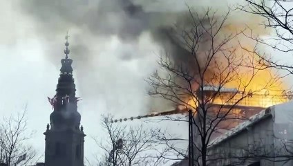 Registrado un incendio en la histórica Bolsa de Copenhague