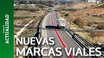 Así son las nuevas líneas verdes y rojas que ya se ven en la carretera: ¿sabes qué significan?