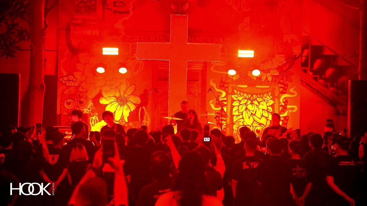 Denisa - Commandment (Live at Bloodbath Tour)