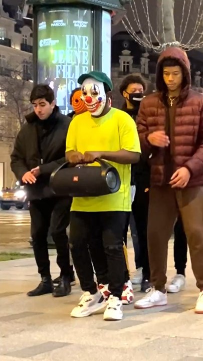 La mama de la mama