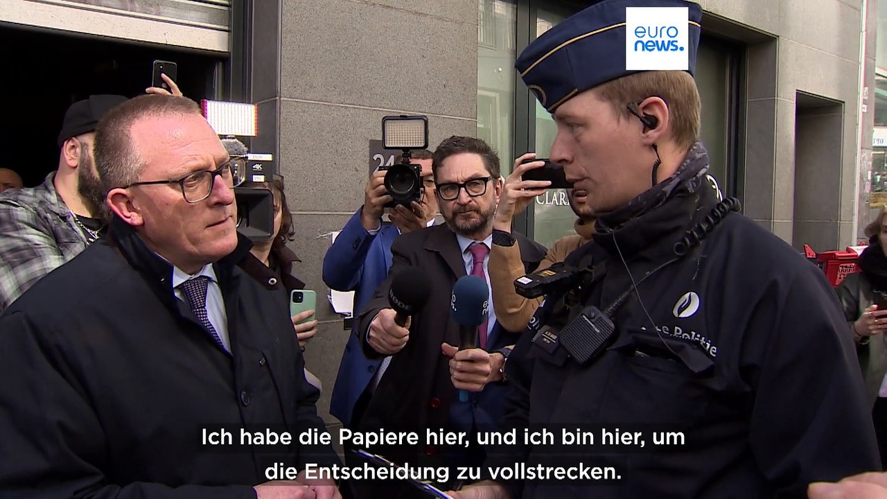 Brüsseler Polizei löst Versammlung von Orbán und Farage auf