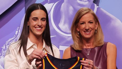 Caitlin Clark: Small Town Girl Making Big Impact on Fans