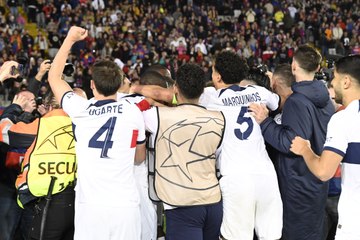 Ligue des Champions : Kylian Mbappé et le PSG renversent Barcelone et se qualifient pour les demi-finales !