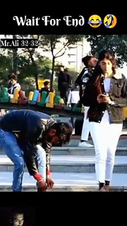 Accidentally Hugging Prank // Cute Girls  // Romantic  Prank #Short #Prank #Romantic #viral #shorts