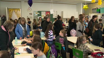 Topo salon du livre ecole st-antonin