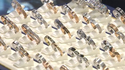 '오색빛깔의 향연' 익산 보석 대축제 17∼28일 개최 / YTN