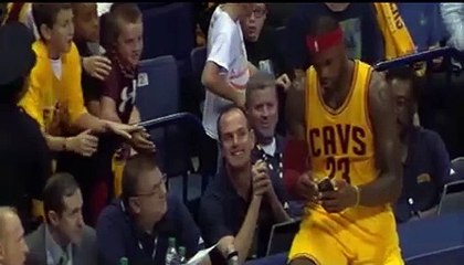 Lebron James take selfie 2015 preseason