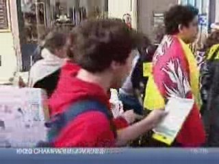Manif à Troyes autour d'une voiture brûlée (France 3)