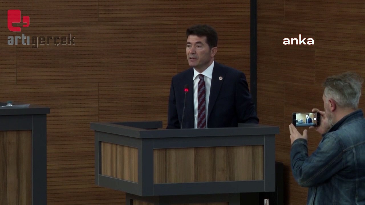 AKP’den CHP’ye geçen belediyenin borçları ortaya çıktı: ‘Başıma ağrılar girdi, üç gündür uyuyamıyorum’